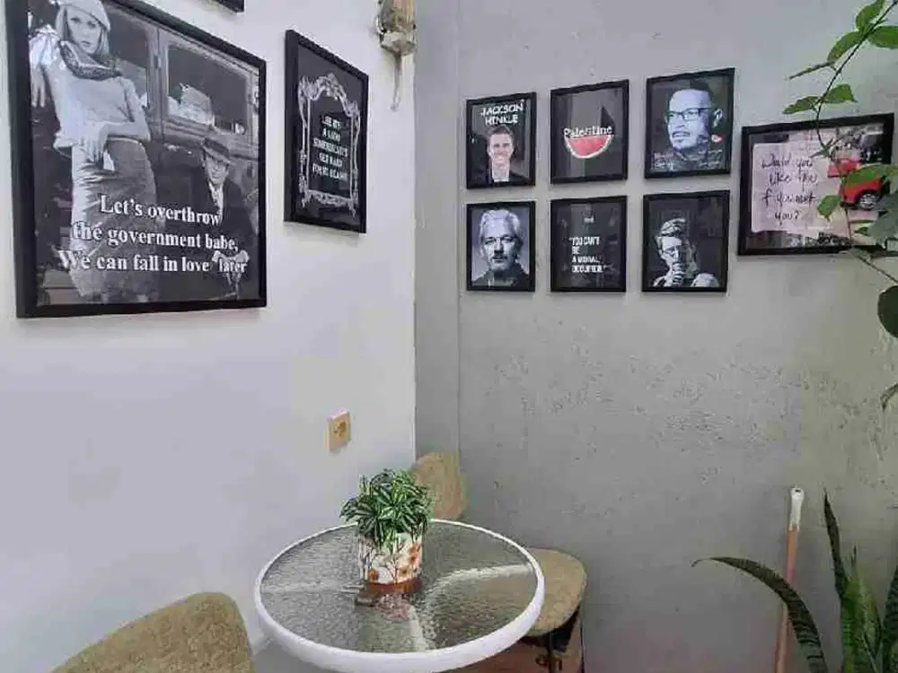 1 BEDROOMX FLAT WITH PRIVATE GATE AND KITCHEN IN JL TAMAN SARI KEROBOKAN