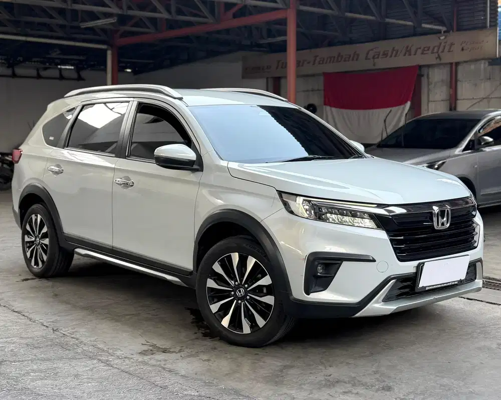 LOW KM PAJAK HIDUP Honda BRV Prestige Sensing AT 2022 Istimewa Conds