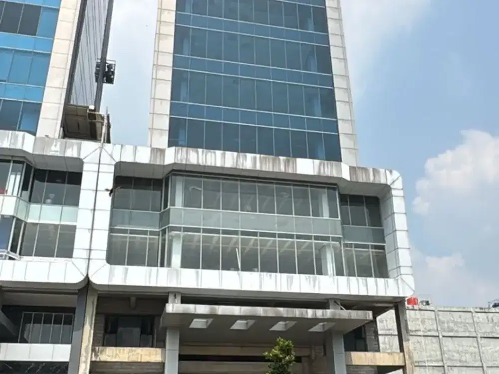 Signature Office Tower Elang Laut - PIK parkiran luas muat banyak