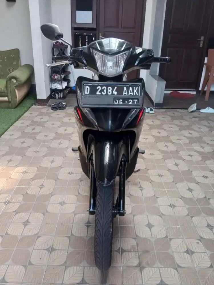 Honda revo absolut 2014