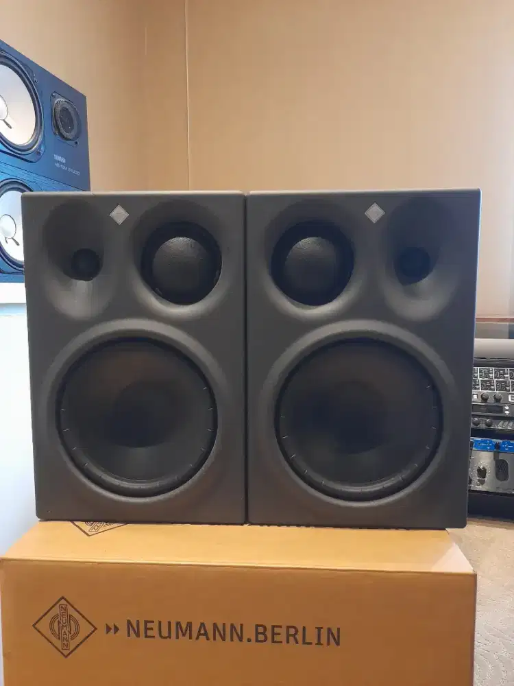 Neumann KH 310 ALG 3-way Left-Side active Near-Field Monitor