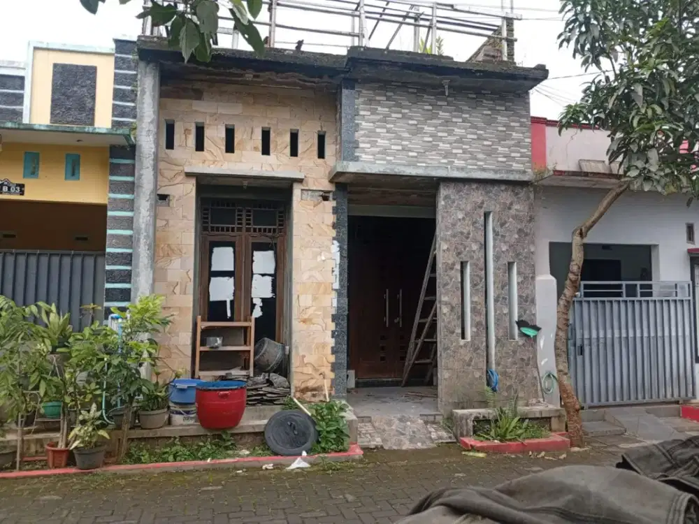 Cuma 350 Juta! Rumah 2 Lantai Full Dak di Graha Vistaria Boja, Siap Huni!
