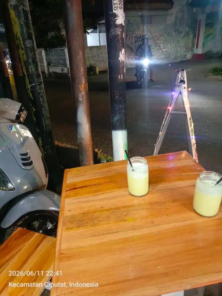 Jaga kedai ciputat