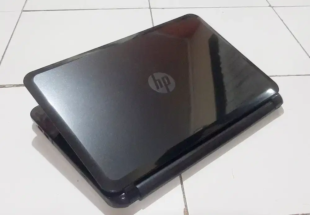 Laptop Core i3 Mulus Normal Baterai Ok