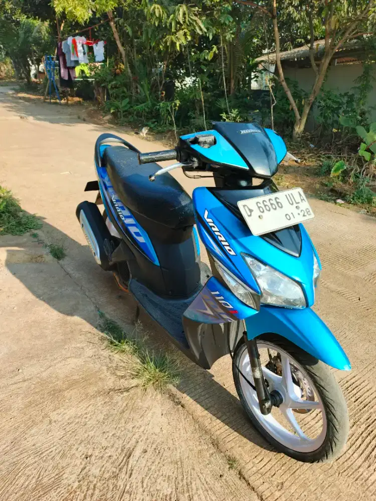 Vario 110 karbu 2008 komplit isi siap gas
