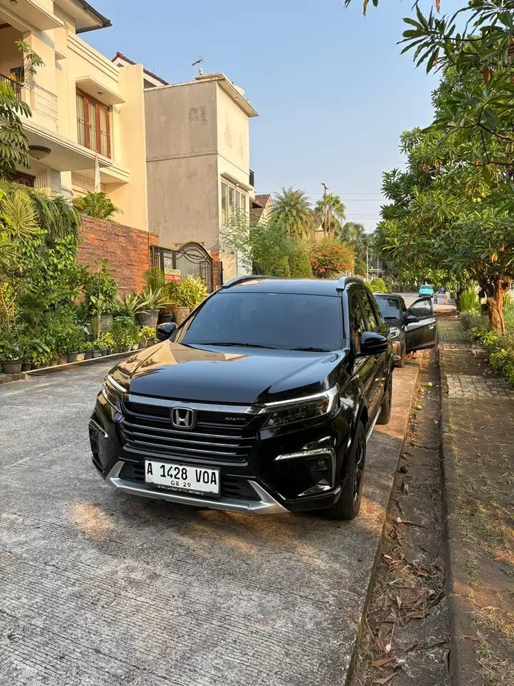 BR-V Prestige NX 7 2024