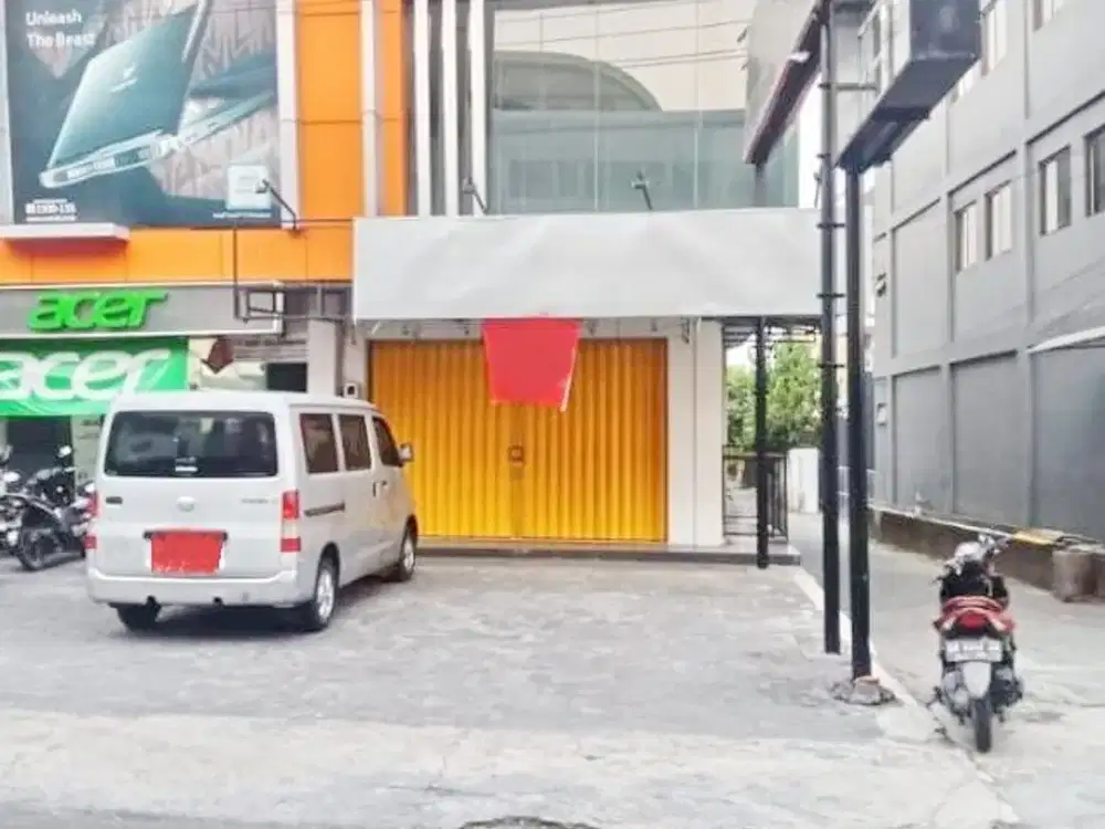 Ruko 2 Lantai LT 135 m2 di Tepi Jl Demangan Baru, Dekat UIN, UNY, UGM, LPP, Atmajaya, Sanata Dharma, Dekat Lippo Plaza, Amplaz, Cocok Usaha