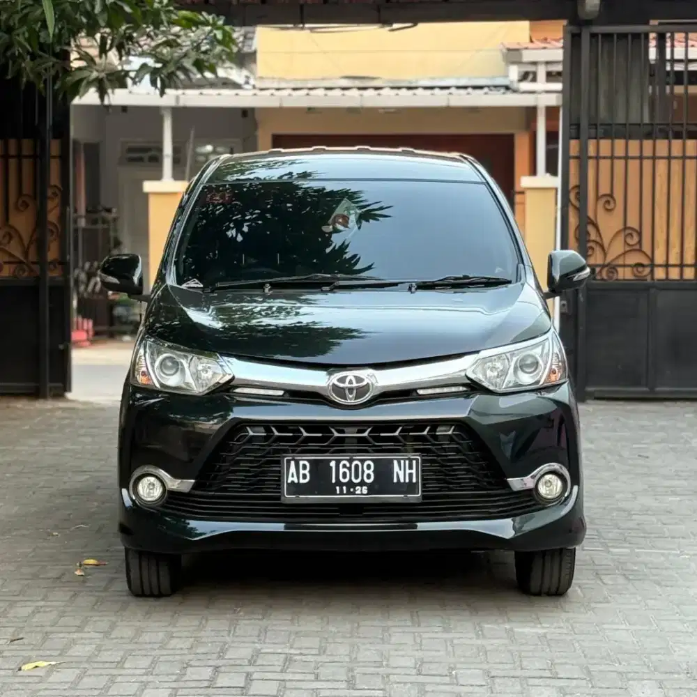 Avanza veloz 1.5 manual hitam 2016