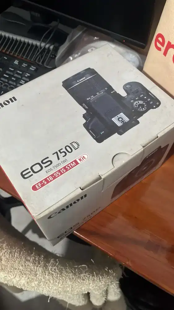 Kamera canon eos 750 D