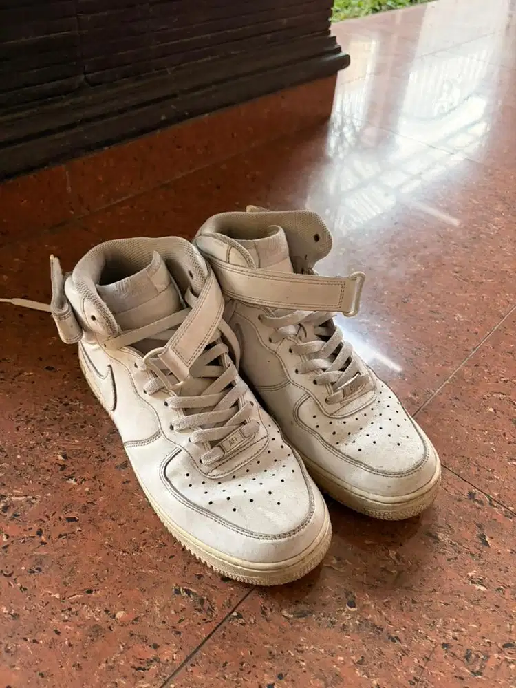 sepatu nike airfoce 1 mid