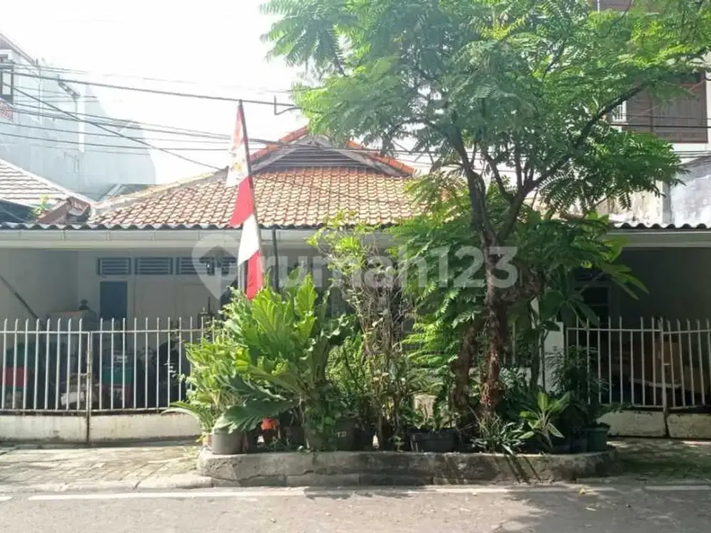 Jalan.pejompongan Cbd Jakarta Pusat Rumah.tua