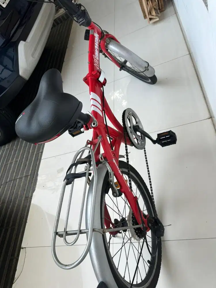 Sepeda Lipat ACE Airwalk warna merah