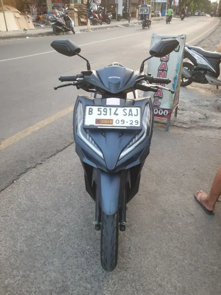 DI JUAL VARIO 125 TAHUN 2024