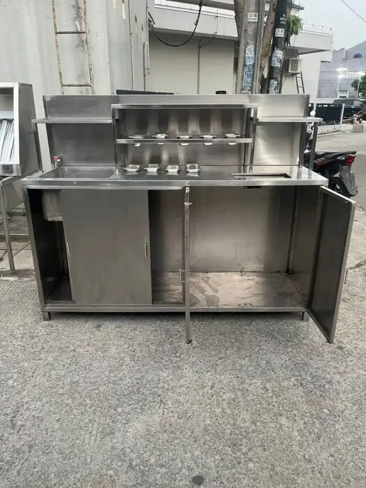 Cabinet station 
Ukuran 185x59x147

Harga 4.500.000
Lok pondok benda
