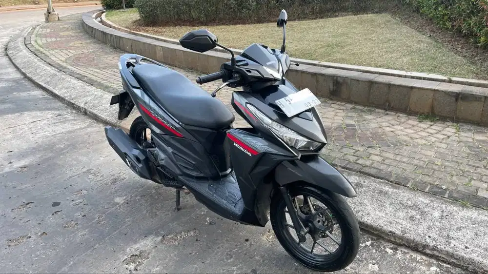 Honda Vario 125 tahun 2017 surat lengkap