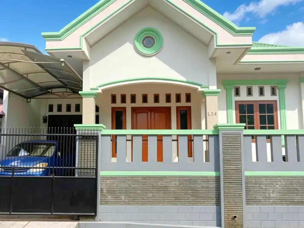 Rumah Cantik di Komplek Elite Cipinang Indah, Siap Huni & Bebas Banjir