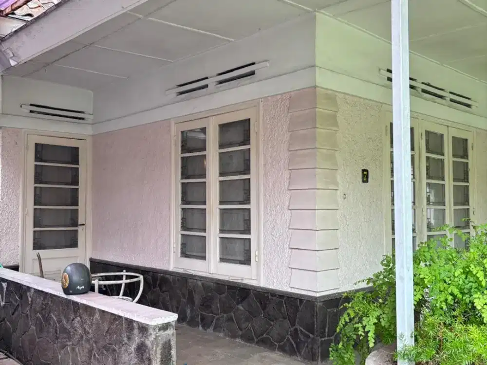 Rumah di Pusat Kota Bandung Burangrang Haruman dekat Asia Afrika Merdeka gatot Subroto