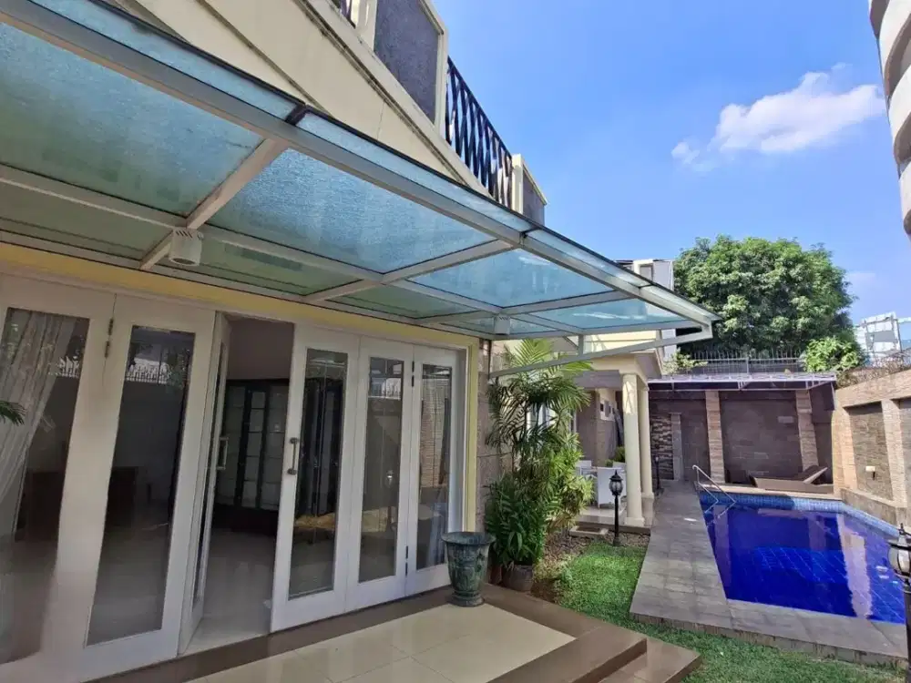FOR RENT – House in Cipete. Close to MRT Station