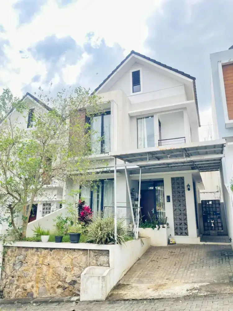 DIJUAL RUMAH DI BANDUNG