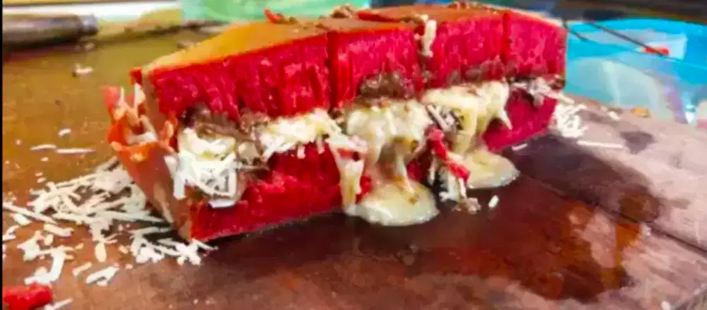 Loker martabak lancar kiri dan kanan