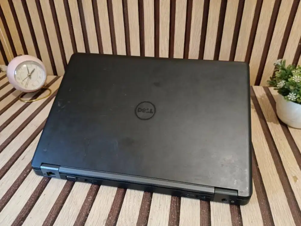 Dell Latitude E5450 Intel Core i7-5600U Ram 8 SSD 128 Intel HD Graphic