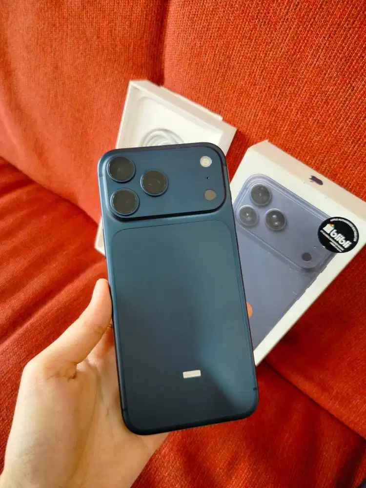 Iphone 17 pro max 512gb like new