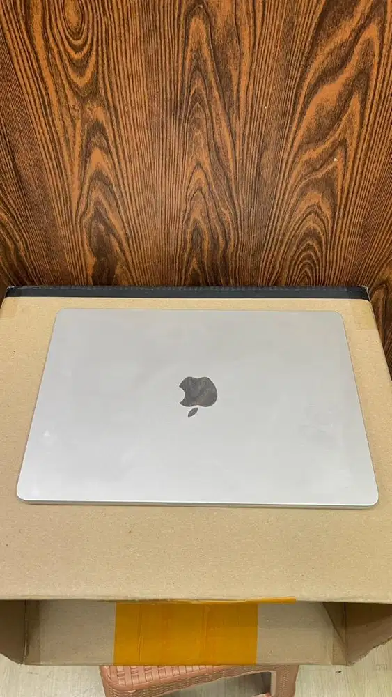Macbook air m2 2022 16/256