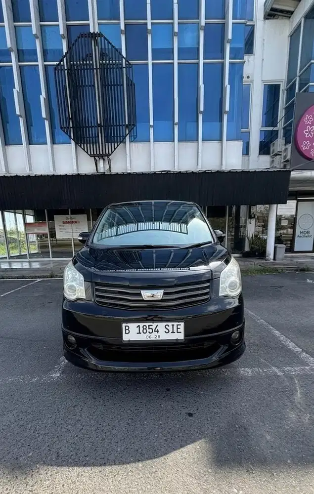 toyota nav 1 luxury type v limited type tertinggi