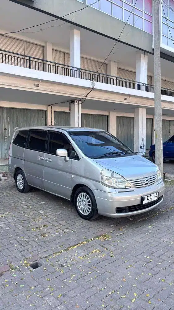 Nissan Serena 2012 Bensin