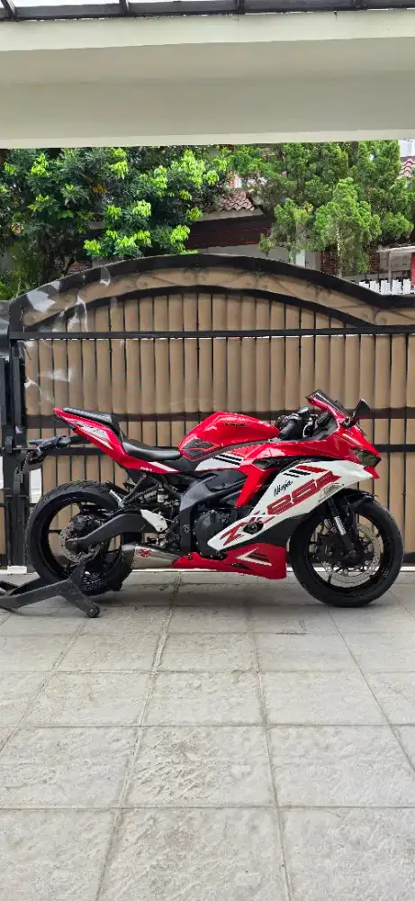 Kawasaki ZX25R 2022 SE ABS QS Tipe Tertinggi