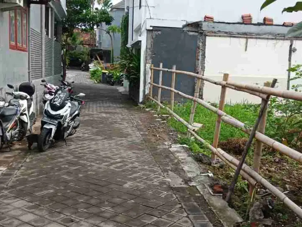 1.32 ARE FREEHOLD YELLOW LAND IN TEGAL CUPEK FOR SALE