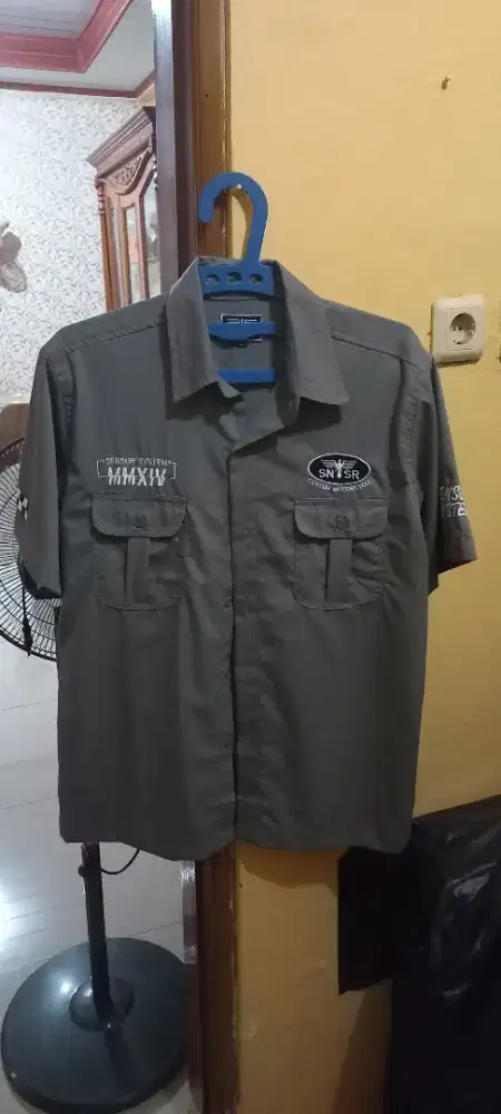 Work shirt kondisi masih bagus