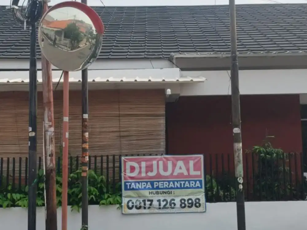 Di JUAL RUMAH NYAMAN BISA BUAT KOS