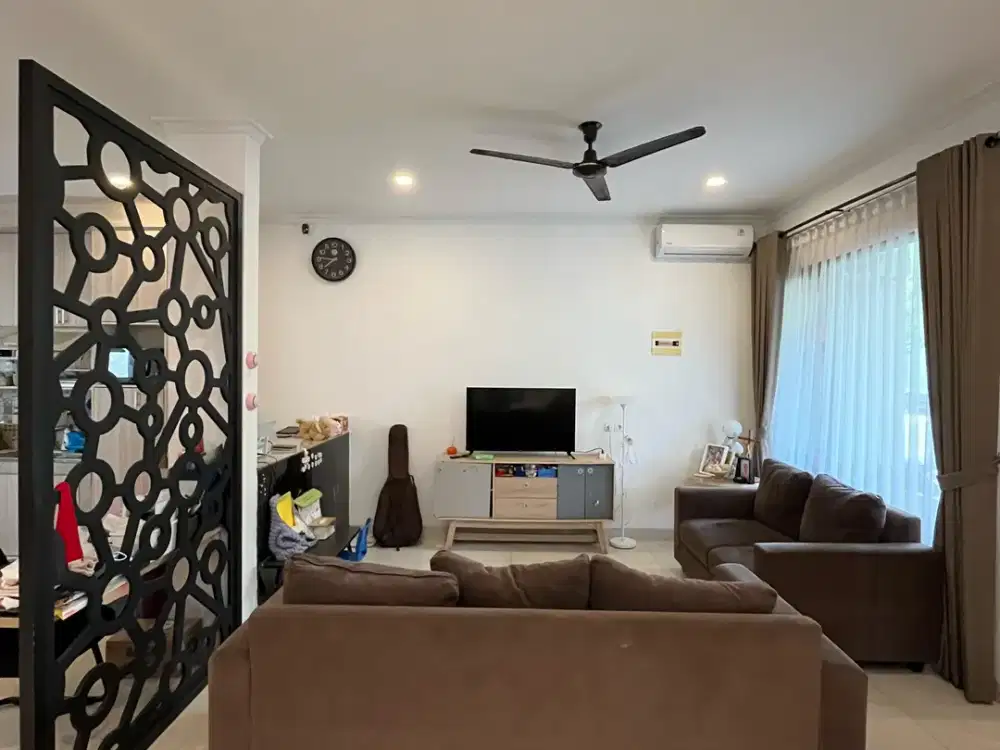 Prestigia Eminent  Bsd city  Dijual rumah Sudah renov