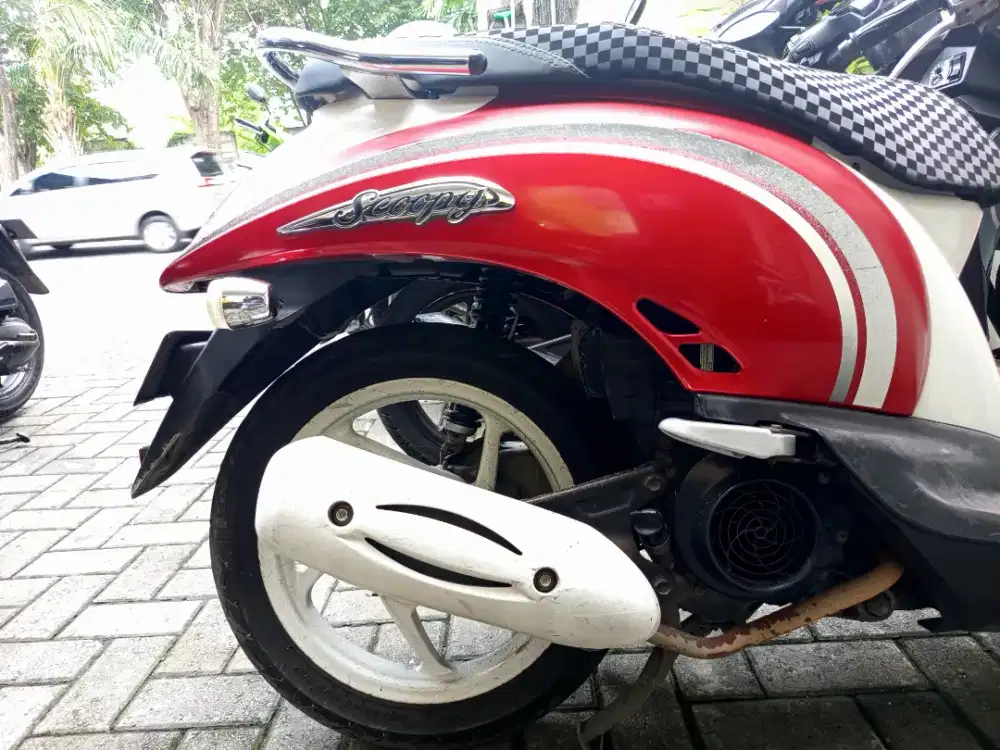 Honda Scoopy karbu 2011