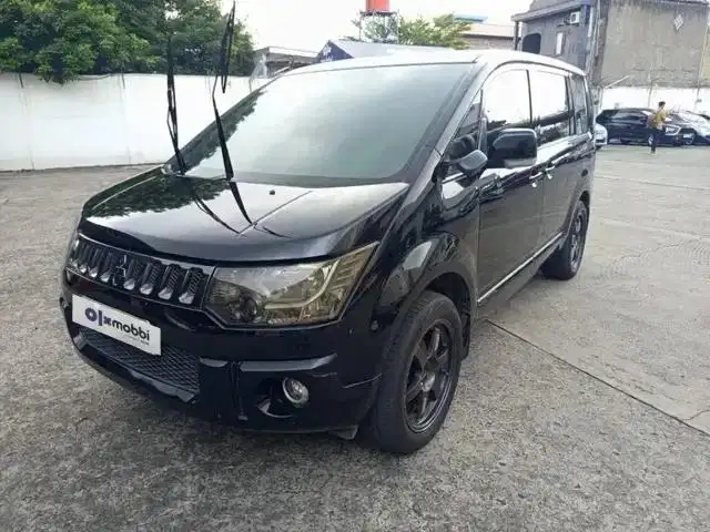 DP MURAH Mitsubishi Delica 2.0 D5 Bensin-AT 2015  CZMMB