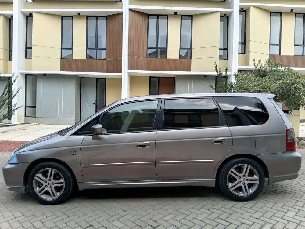 Honda Odyssey 2003 Bensin