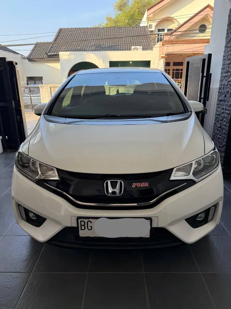 HONDA JAZZ RS (2016)