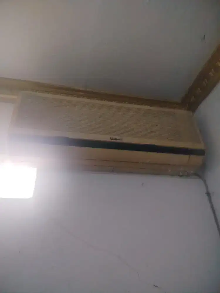 Beli AC bekas semua merk