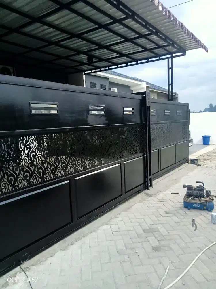 Pintu gerbang cating laser