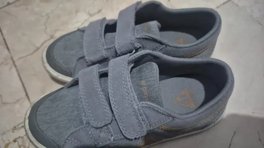 Sepatu le coq sport