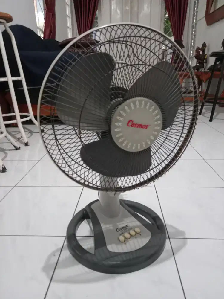 Kipas angin merk cosmos