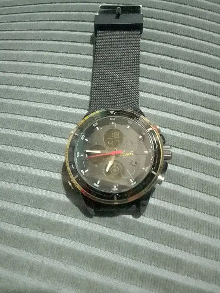 Jam ORI merk lasebo