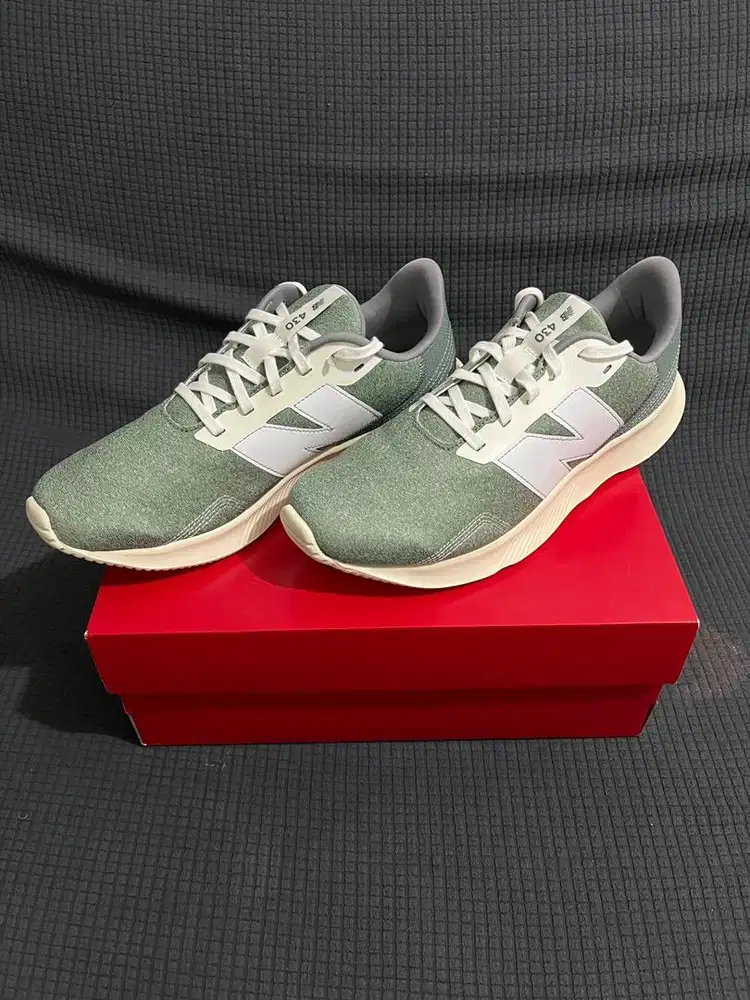 Sepatu New Balance 430 Olive