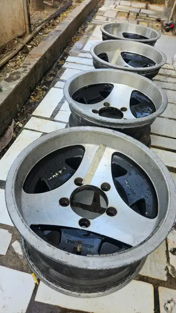 Velg Retro R15 Palang 3 #jimny #taft