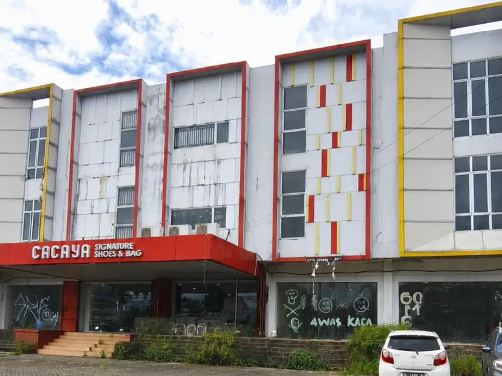 Ruko 2 petak jl perintis kemerdekaan Makassar