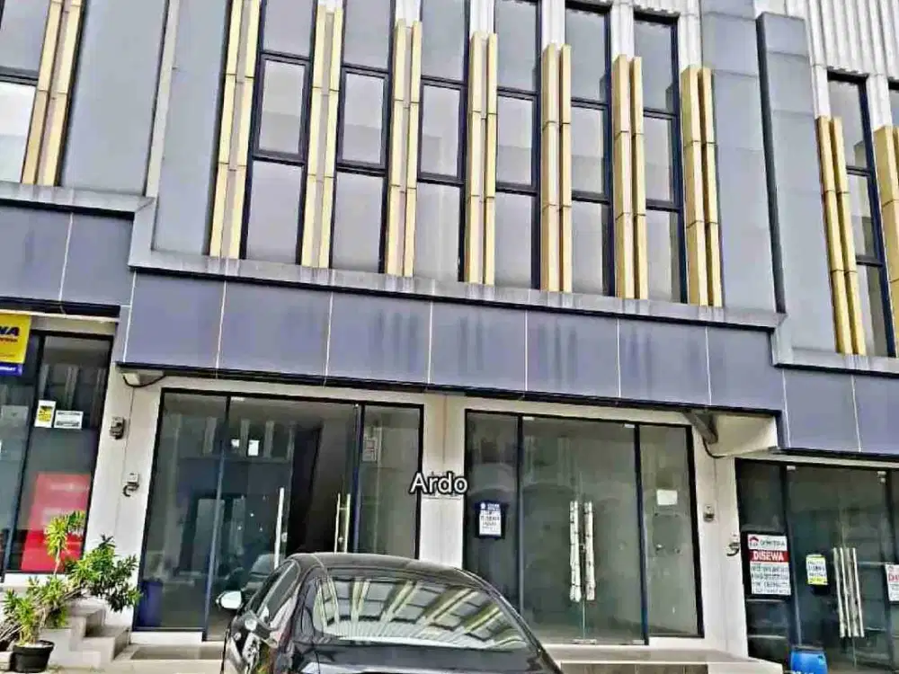 JUAL RUKO BUSINESS PREMIUM KOTA WISATA CIBUBUR BANGUNAN 2 LANTAI RAPI SIAP HUNI