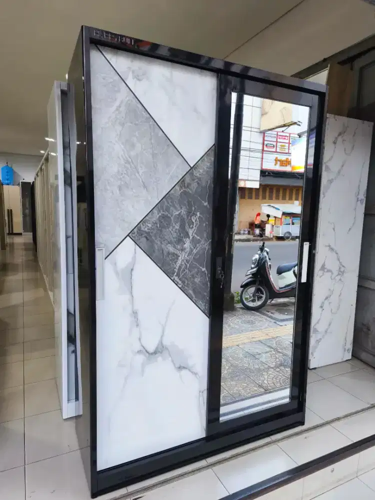 Lemari pakaian besi pintu geser jumbo ukuran 120 x 50 x 185
