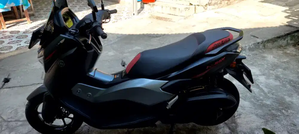 Yamaha N MAX NEO