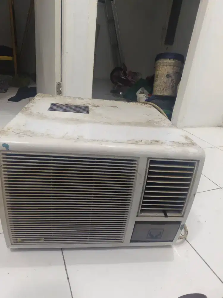 Ac window uchida 1 pk